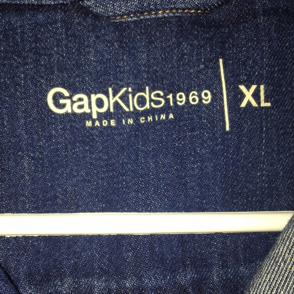 GAP kids Jean jacket - Picture 3 of 4